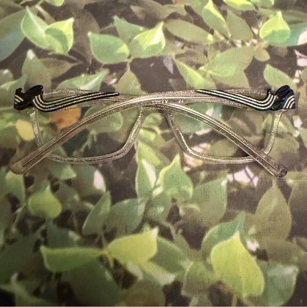 Guess Transparent and Black Patterned Glasses - image 6